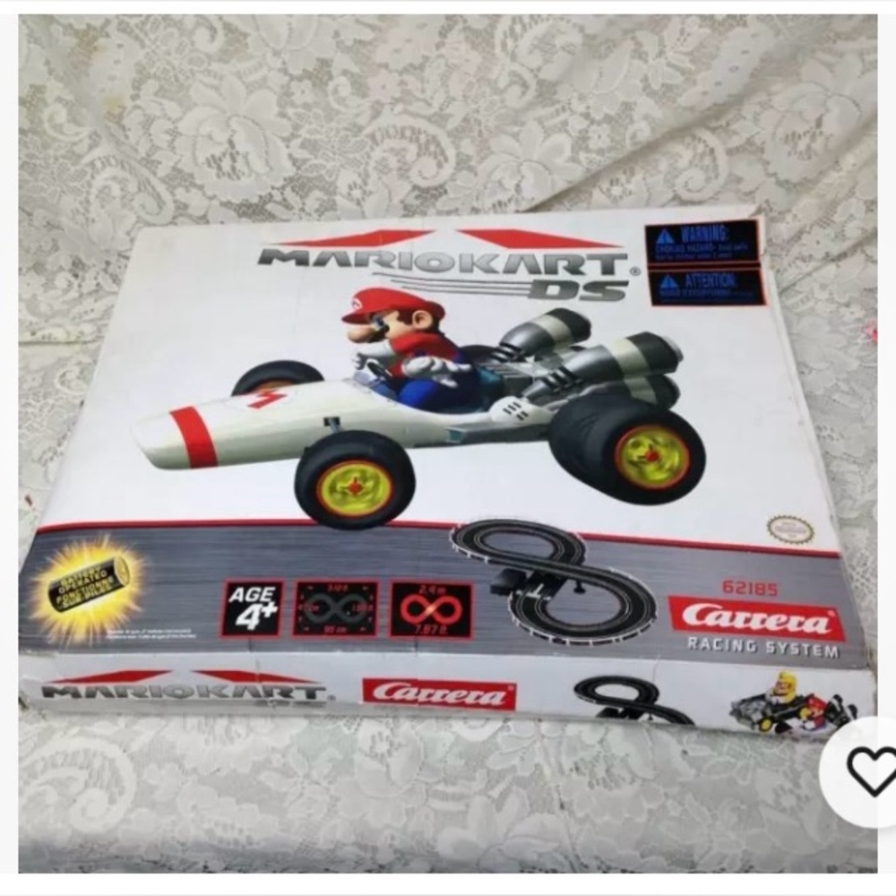 Mario Kart DS 24pc  Carrera Racing System 20in x 16in x3in Box